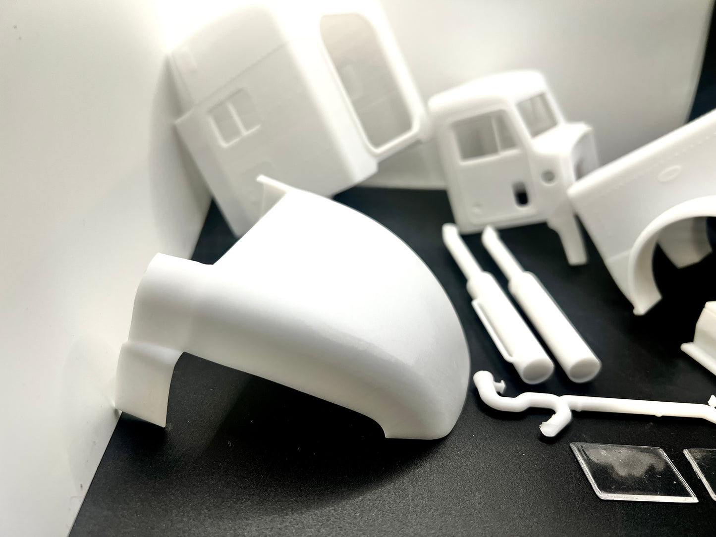 Peterbilt 389 Resin Model Truck 72” Sleeper Conversion Cab, 1/24, 1/25, Scales