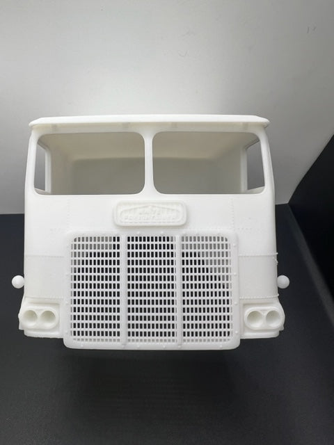 Freightliner Powerliner 96" Cabine de conversion de camion en résine aux échelles 1/24, 1/25 et 1/32