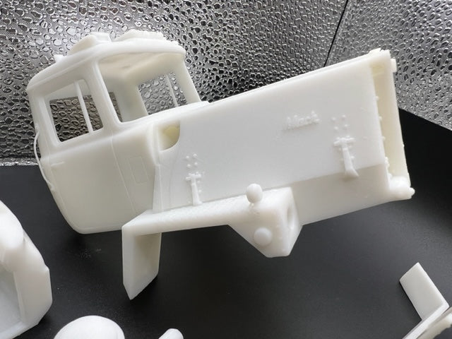 1/34 First Gear Mack RM 600 resin model truck conversion cab