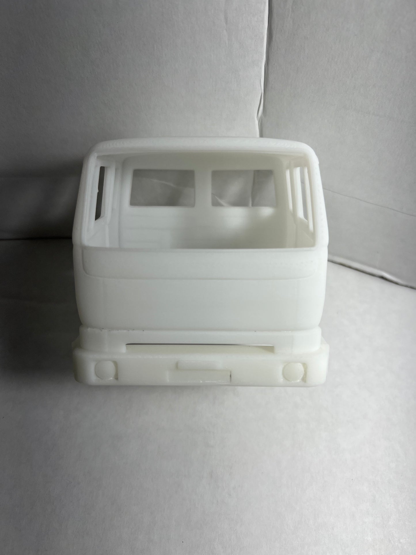 British Leyland Freighter, Constructor resin model truck conversion cab ( sleeper version) 1/24, 1/25, 1/32