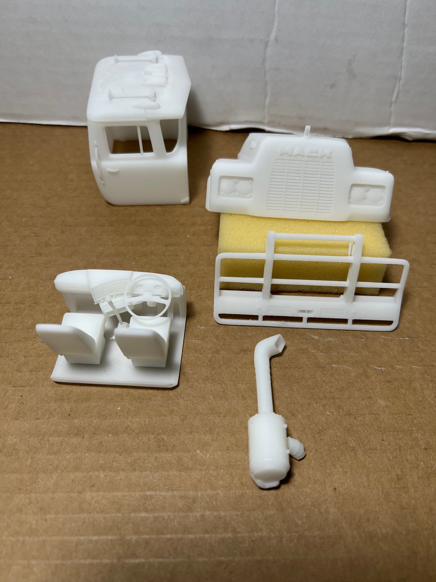 Australian Mack R 600 Resin Scale Model Truck Conversion Sleeper Cab Kit, 1/24, 1/25, 1/32