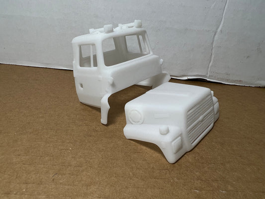 Ford L9000 conversion cab