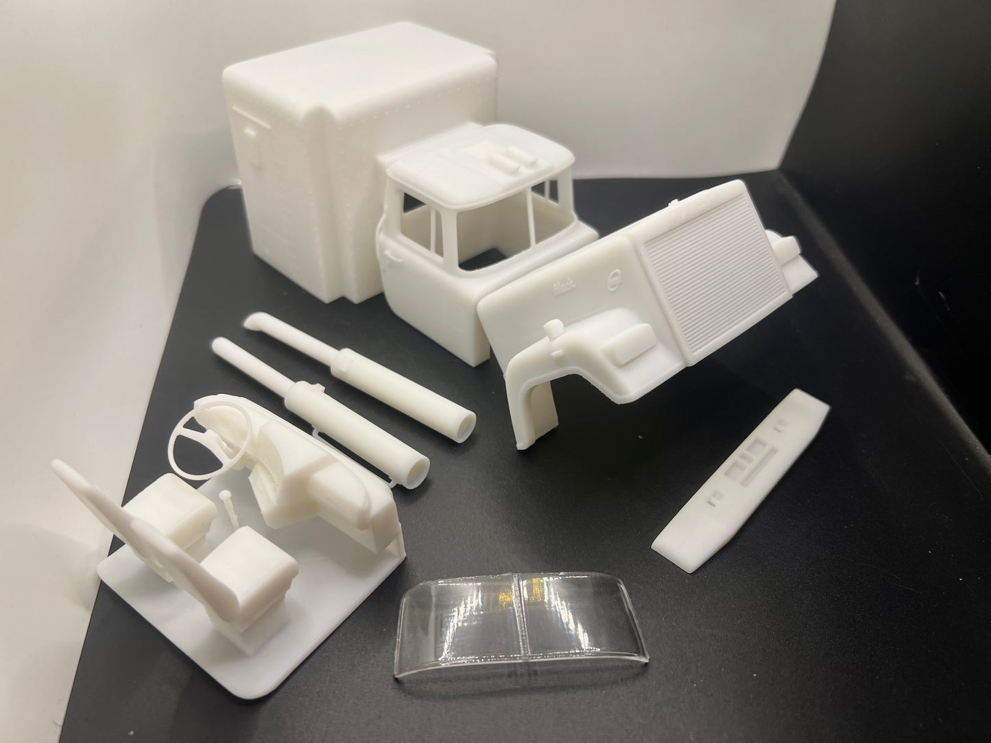 Mack Superliner II Resin-Modell-LKW-Umbaukabine (US-Version), 1/24, 1/25, 1/32,