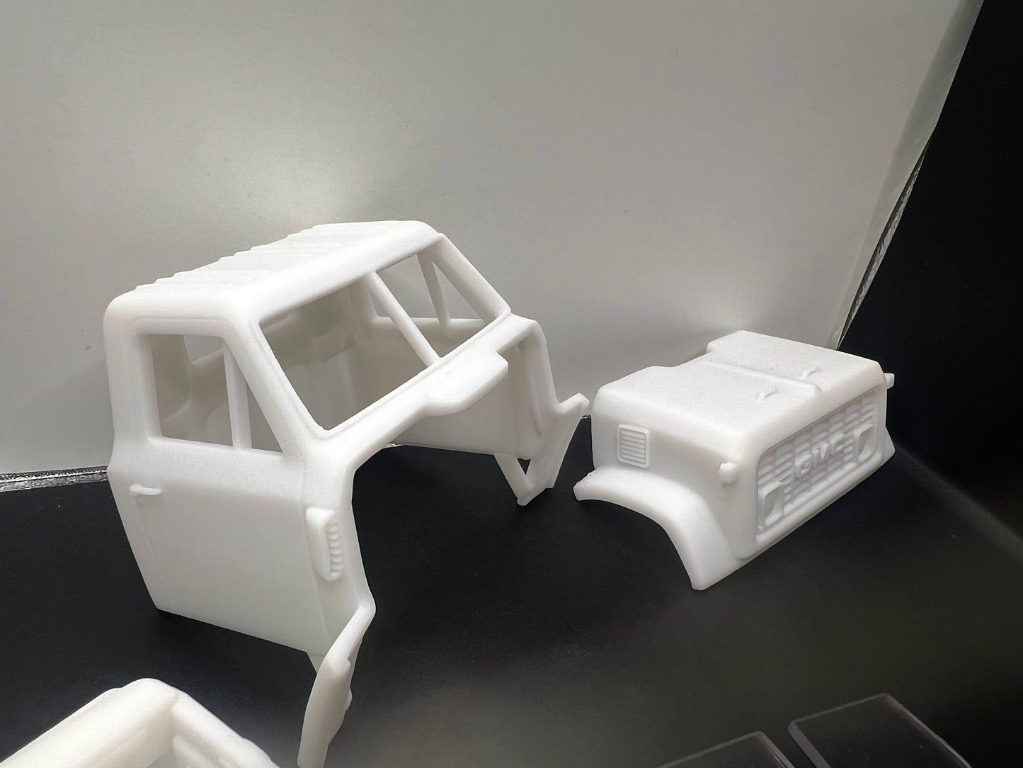 GMC 9500 Short hood Resin Model Truck Conversion Cab, 1/32, 1/25, 1/24 Scales