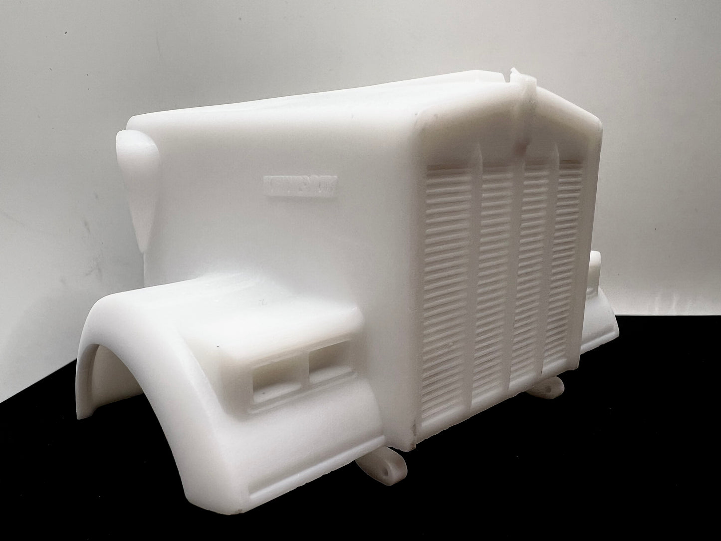 Kenworth W900B Resin Model Truck Conversion Hood, 1/25, 1/24, 1/32 & 1/16 scales