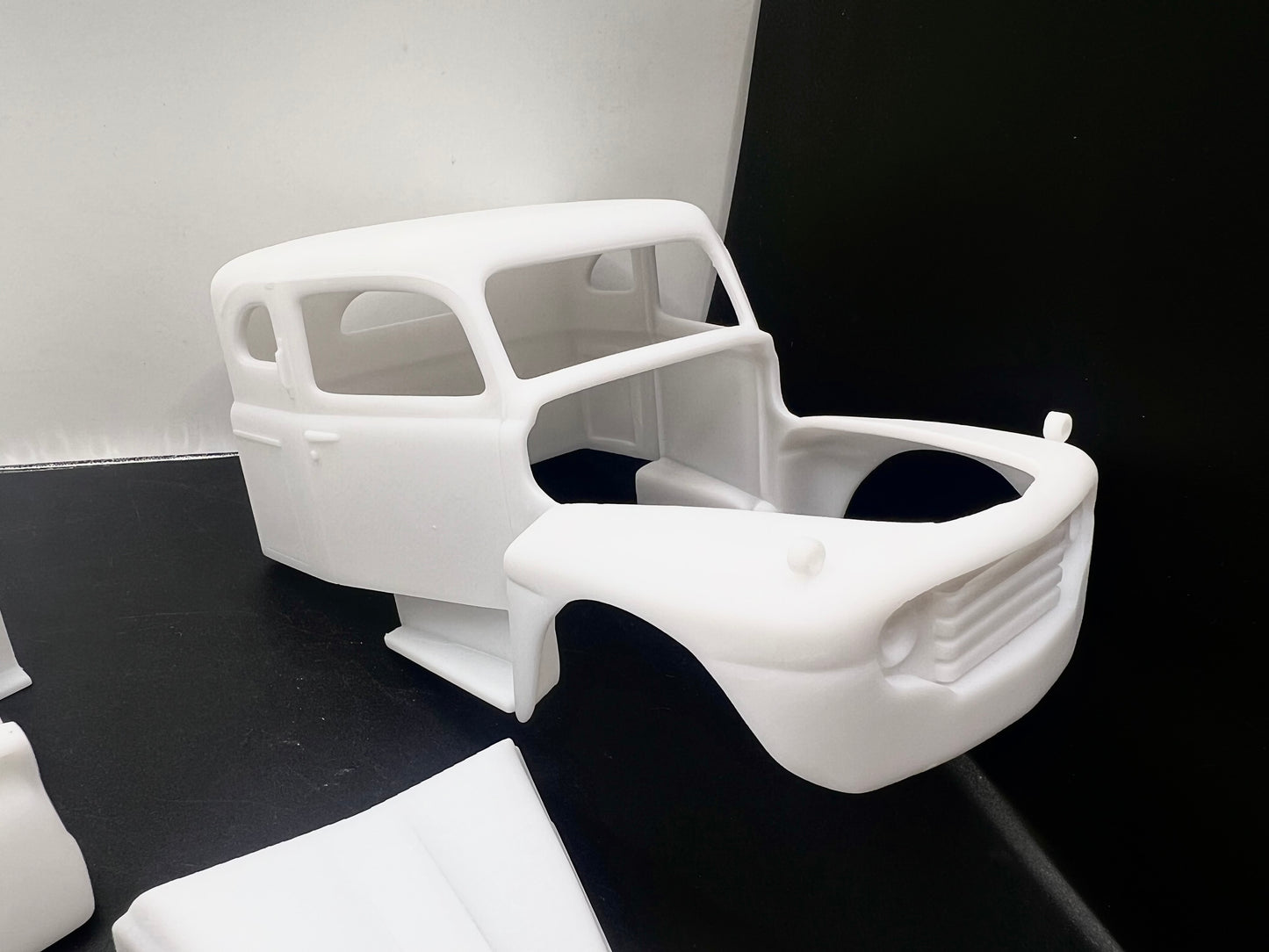 Ford 1950 F8 Integrated Sleeper Resin Model Truck Conversion cab 1/32, 1/25, 1/24 Scales