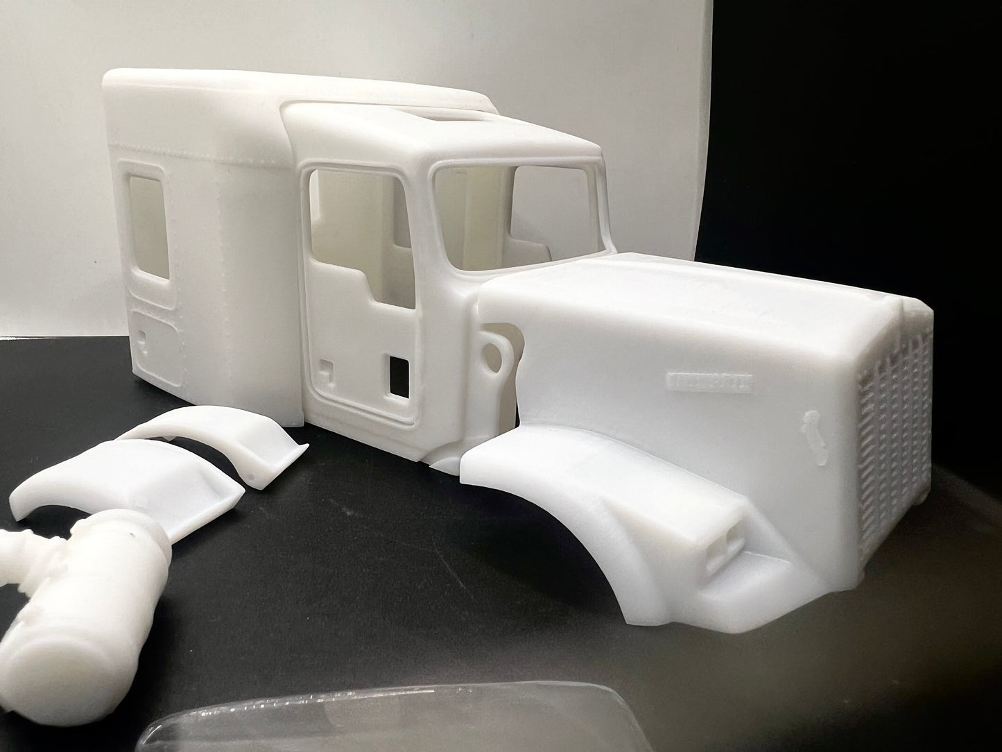 Kenworth T800 72" Integral Flat Sleeper Resin Model Truck Conversion Cab, 1/24, 1/25, 1/32