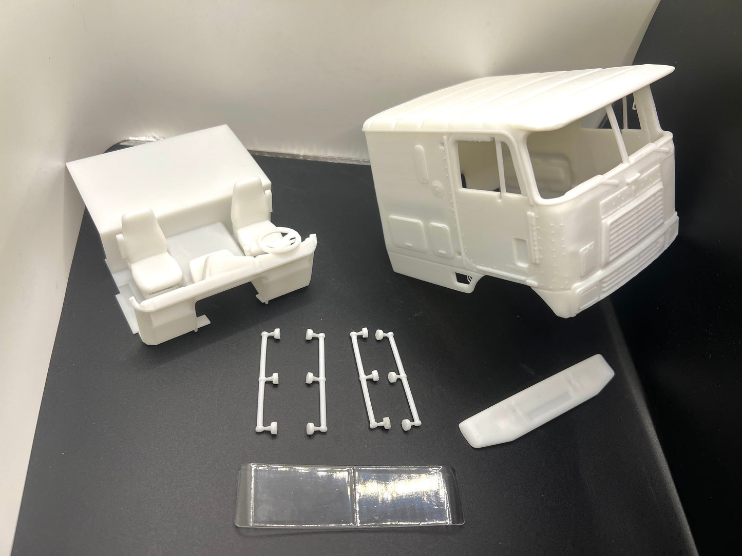 Conversion de cabine de camion modèle en résine International Eagle 9670, échelles 1/24, 1/25, 1/32
