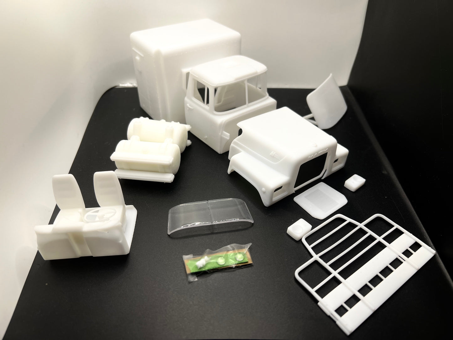 Mack RS 700L & Sleeper 'Rubber Duck' Style Model Truck Conversion Cab, 1/24, 1/25, 1/32