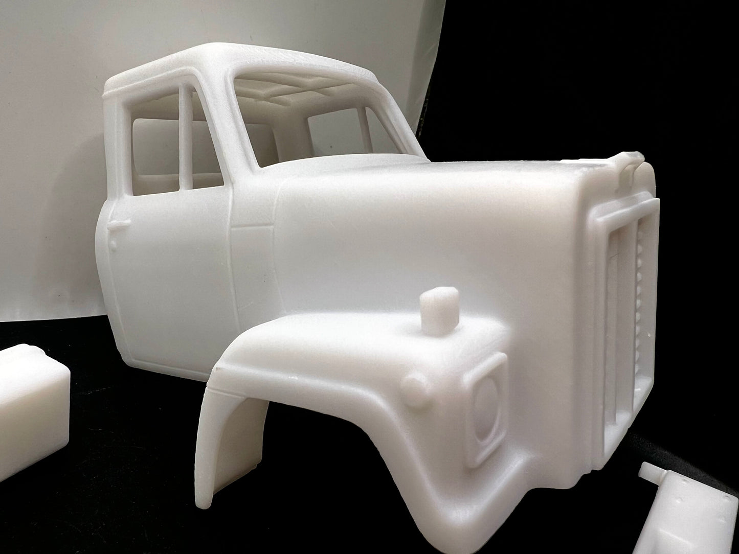 International Fleetstar Construction Package -Series Resin Model Truck Conversion Cab, 1/24, 1/25, 1/32 Scales