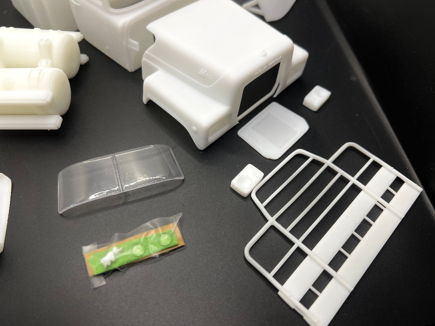 Mack RS 700L & Sleeper 'Rubber Duck' Style Model Truck Conversion Cab, 1/24, 1/25, 1/32