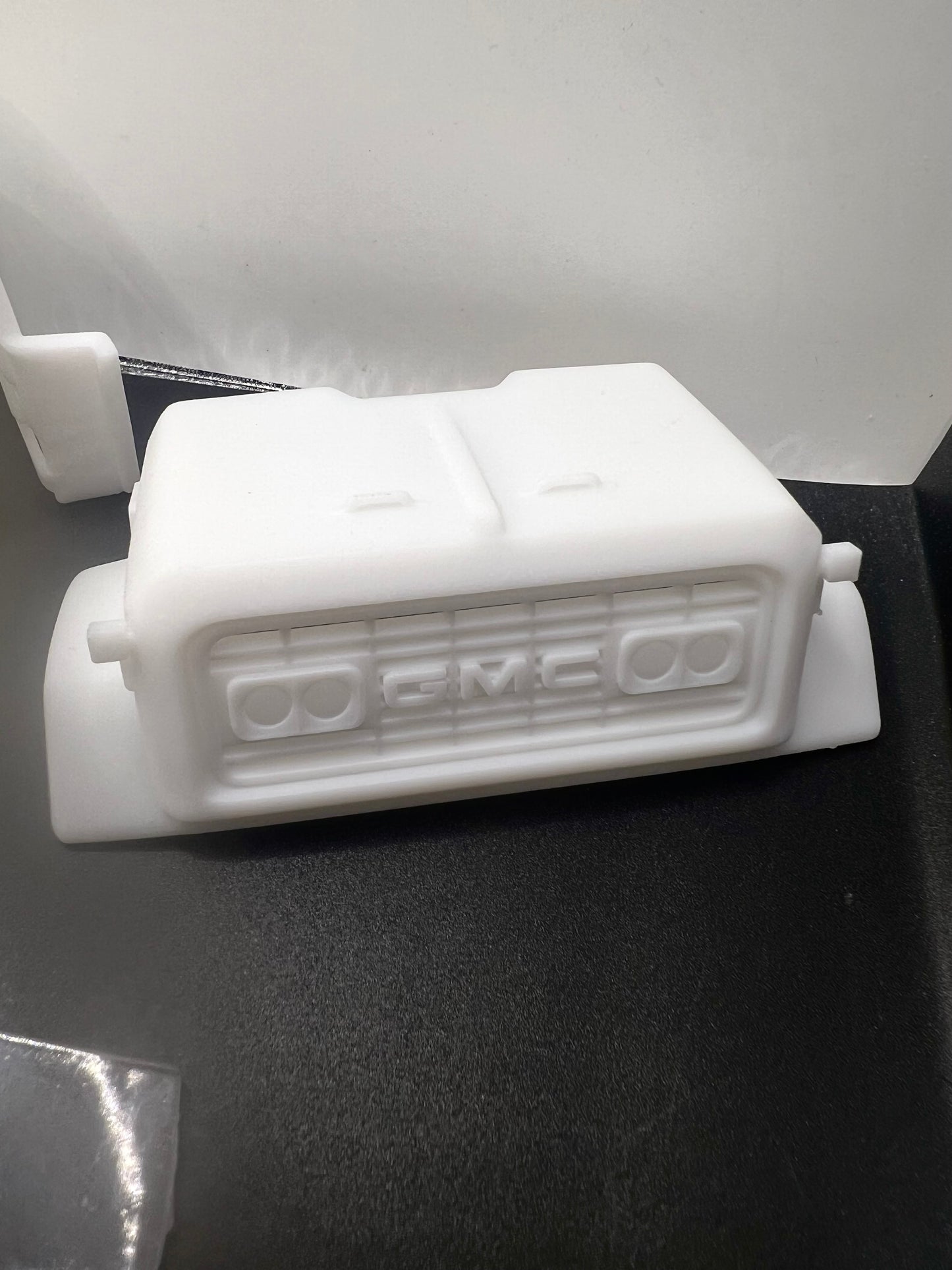 GMC 9500 Short hood Resin Model Truck Conversion Cab, 1/32, 1/25, 1/24 Scales