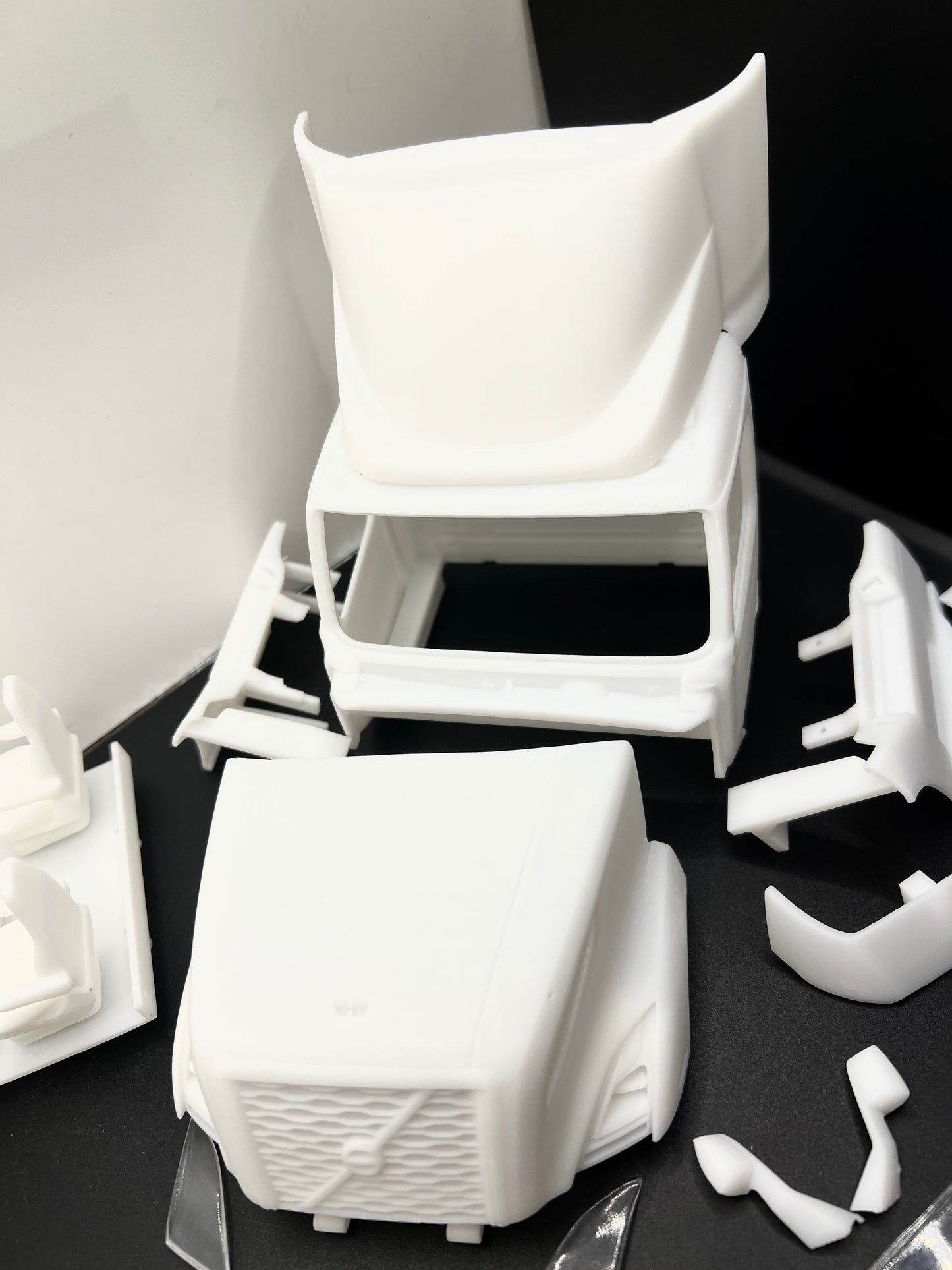 Volvo VNL 780 Resin Day Cab Model Truck Conversion Cab, 1/24, 1/25 scales