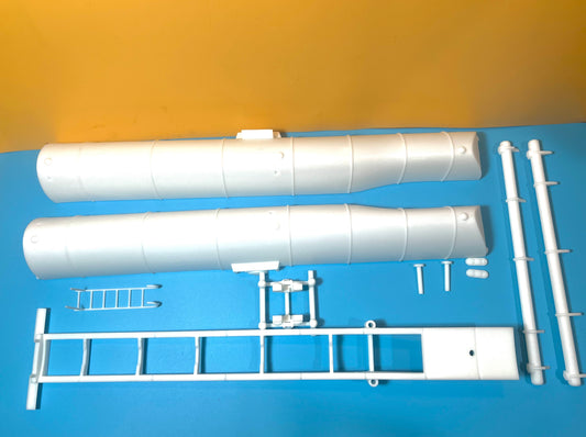 Resin Convoy Rubber Duck Style Resin Model Truck Tanker Trailer WITHOUT wheels 1/18, 1/24, 1/25, 1/32 Scales