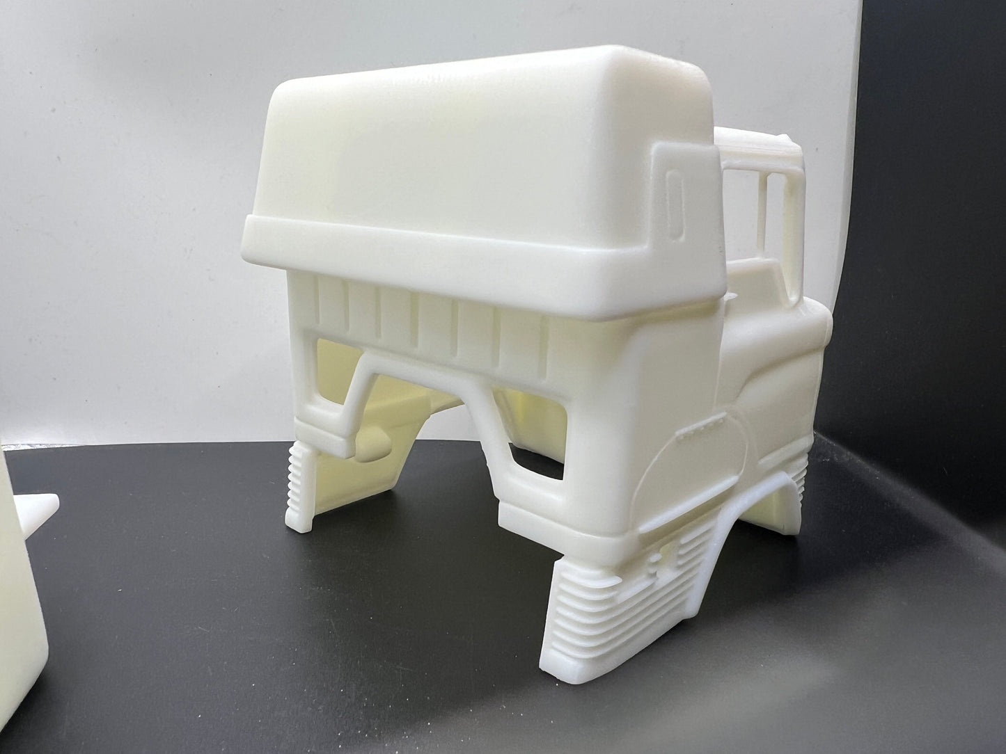 Ford H Series ( Two Story Falcon) Sleeper Resin Model Truck Conversion Cab. 1/24, 1/25, 1/32 scales