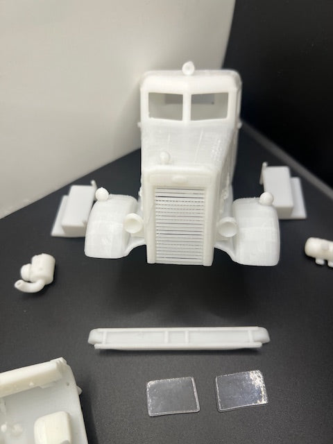 Peterbilt 281 Duel Resin Model Truck Conversion Cab 1 24 1 25 1 3 peterbilt-281-duel-resin-model-truck-conversion-cab-1-24-1-25-1-3