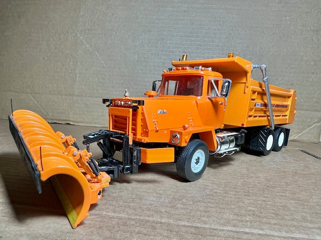 Mack RM 600 resin model truck conversion cab kit, 1/24, 1/25, 1/32, 1/34