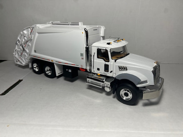 1/34 First Gear Mack Granite GU813 resin model truck conversion hood